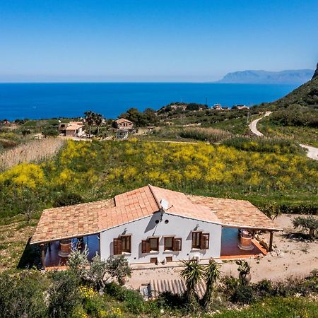 Villa Elena Vicino La Riserva Naturale Dello Zingaro スコペッロ エクステリア 写真