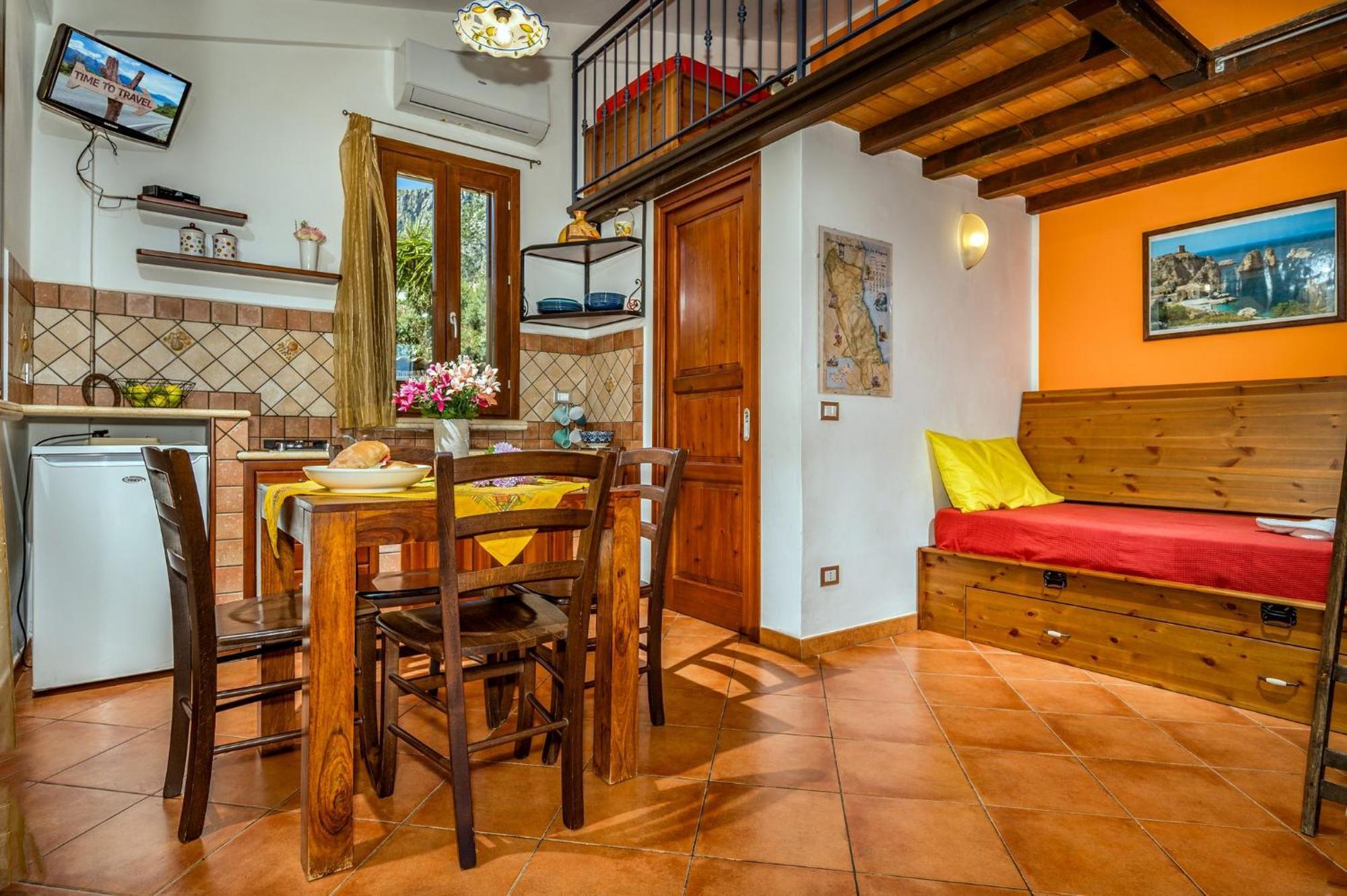 Villa Elena Vicino La Riserva Naturale Dello Zingaro スコペッロ エクステリア 写真